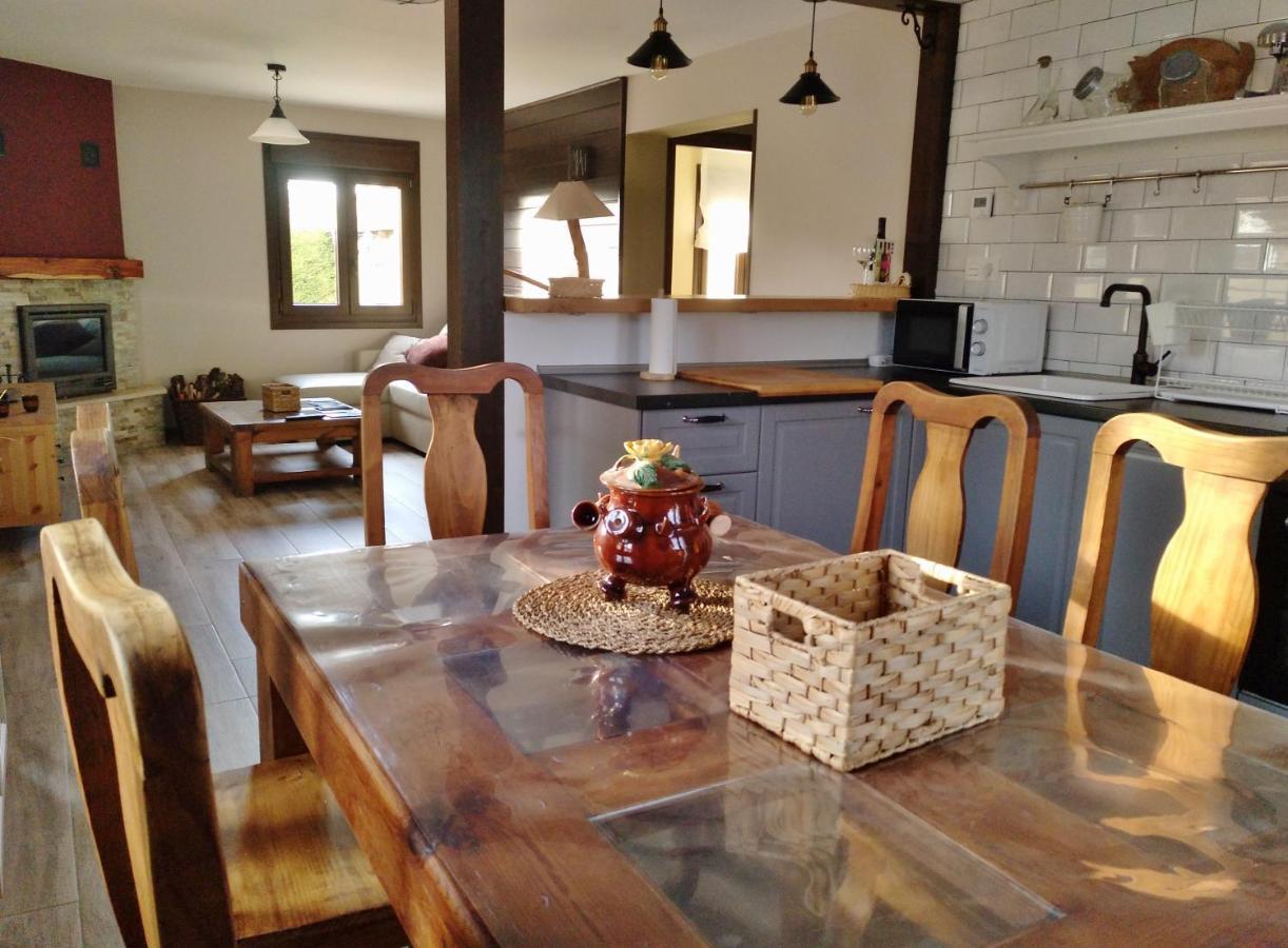 Villa La Casita Del Abuelo Villalmanzo Esterno foto