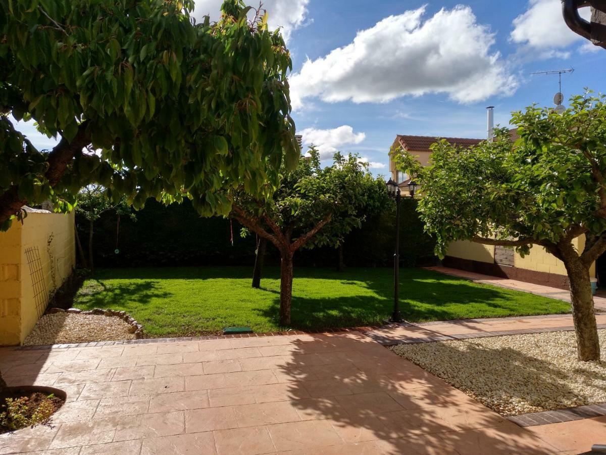 Villa La Casita Del Abuelo Villalmanzo Esterno foto