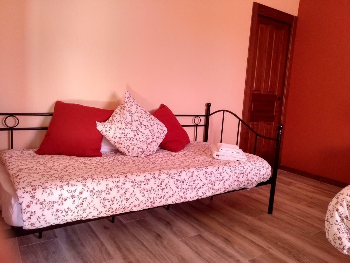 Villa La Casita Del Abuelo Villalmanzo Esterno foto